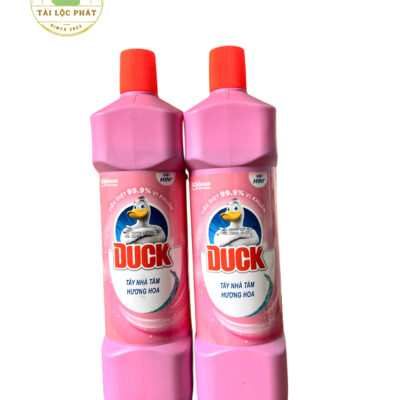 Nước tẩy nhà tắm Duck hương hoa hồng 900ml